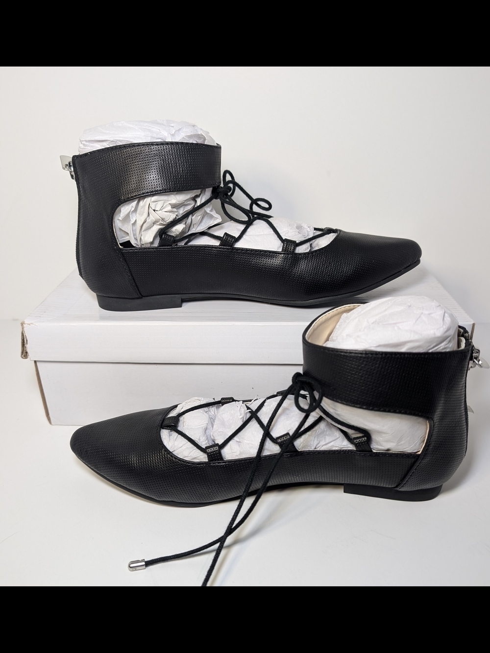 NEW 2 Lips Too Black Lace-Up Ballet Flats Size 6.5 NIB Ghillie Strappy Pointed